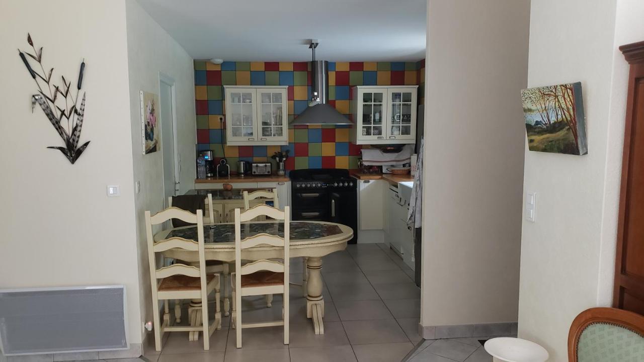 Le Calme Bed and Breakfast Plessé Eksteriør billede