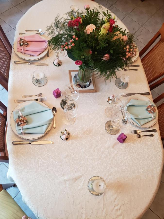 Le Calme Bed and Breakfast Plessé Eksteriør billede